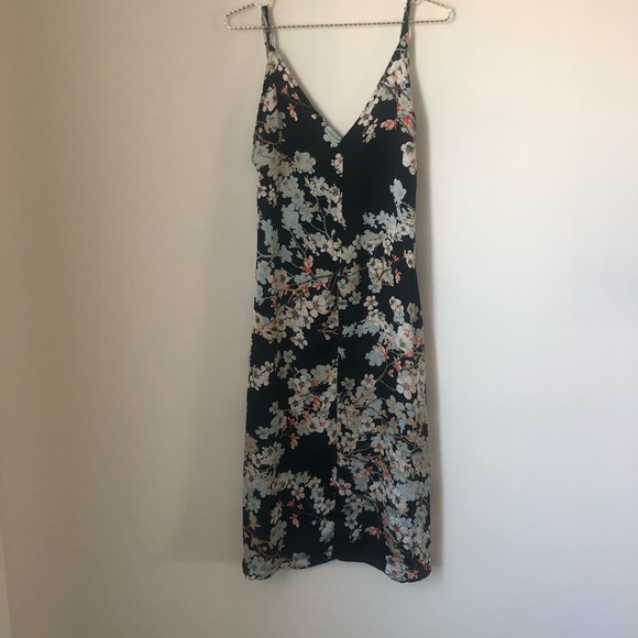 WYLDR Slave To the Rhythm Floral Midi Dress - Picture 3 of 8